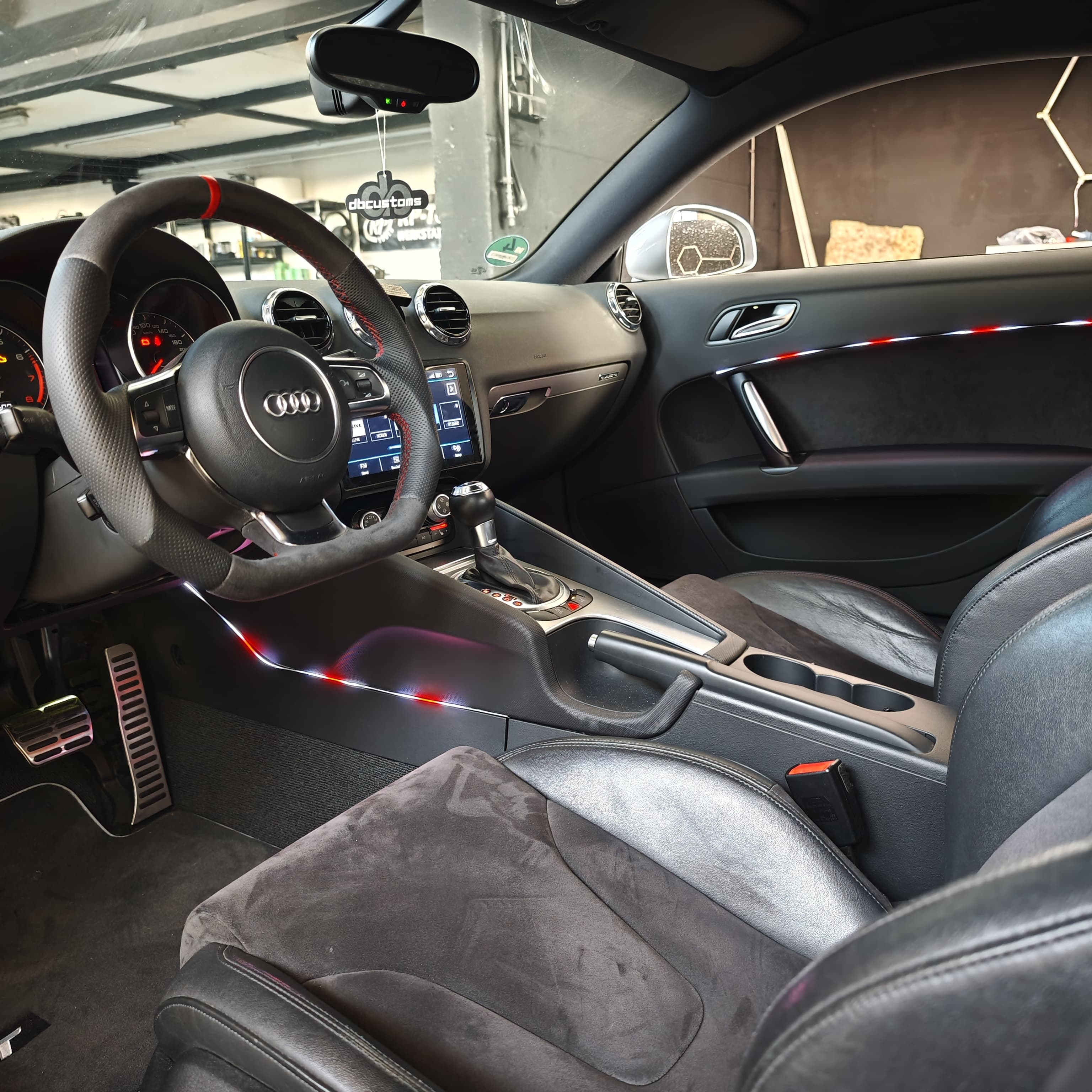Ambientebeleuchtung Audi tt 8j rot weiß