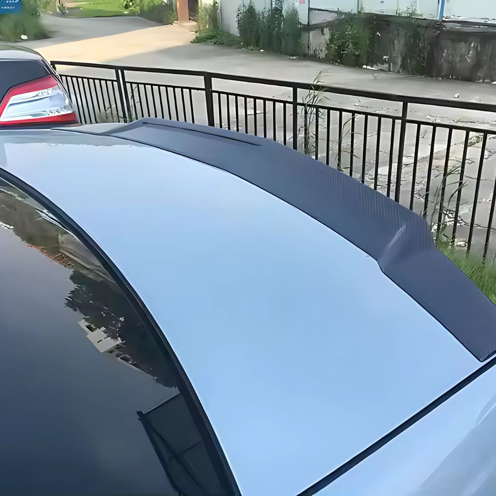Carbon rear spoiler for Mercedes-Benz W212 E300 E350 E550 E63 AMG