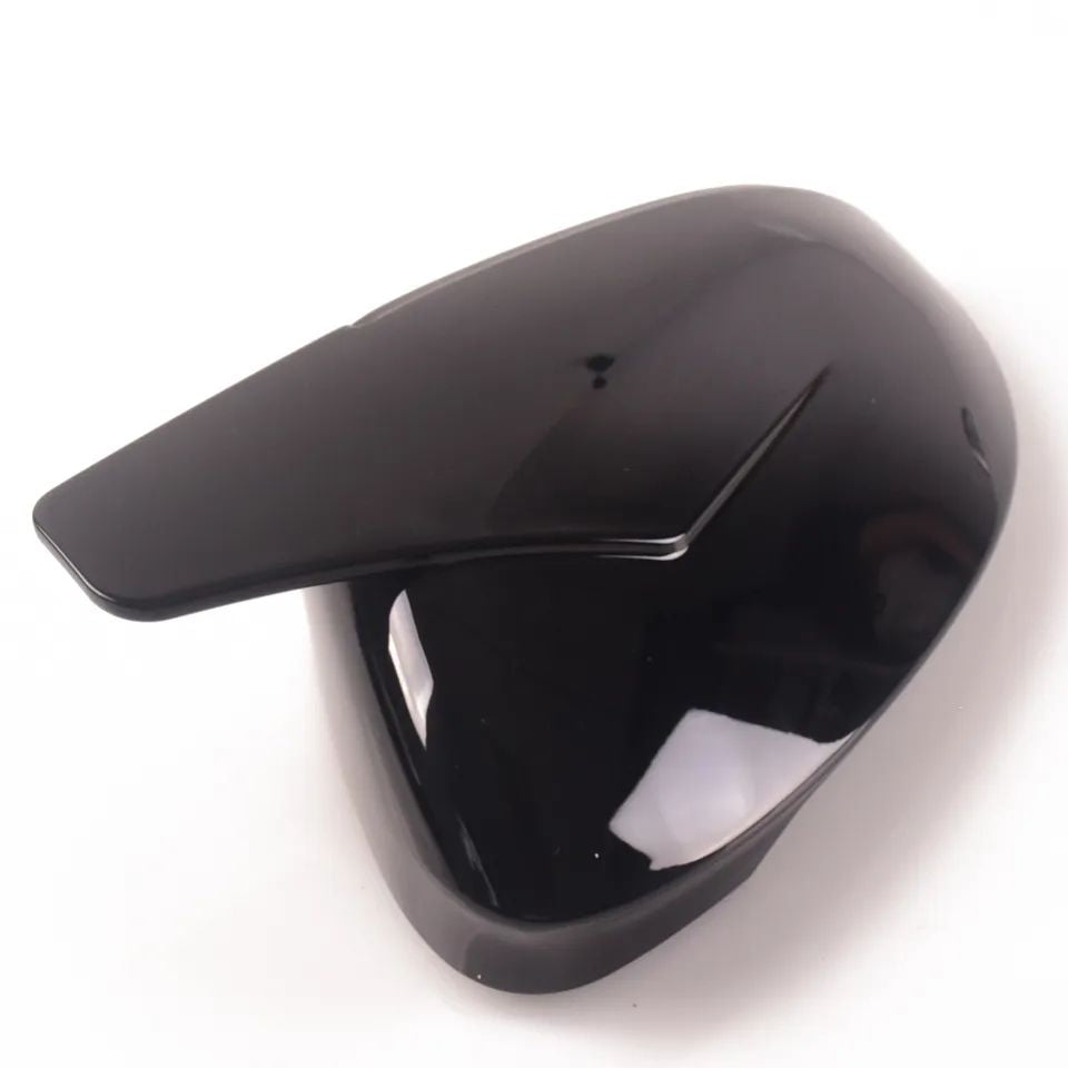 Black mirror caps for VW Golf 8, GTI, R