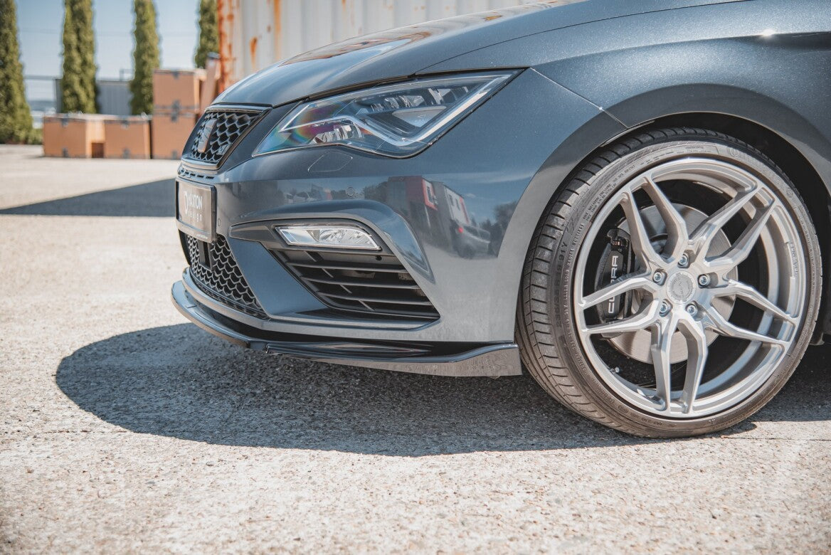 Cup Spoilerlippe Front Ansatz V.5 für Seat Leon Cupra / FR Mk3 FL schwarz Hochglanz von Maxton Design