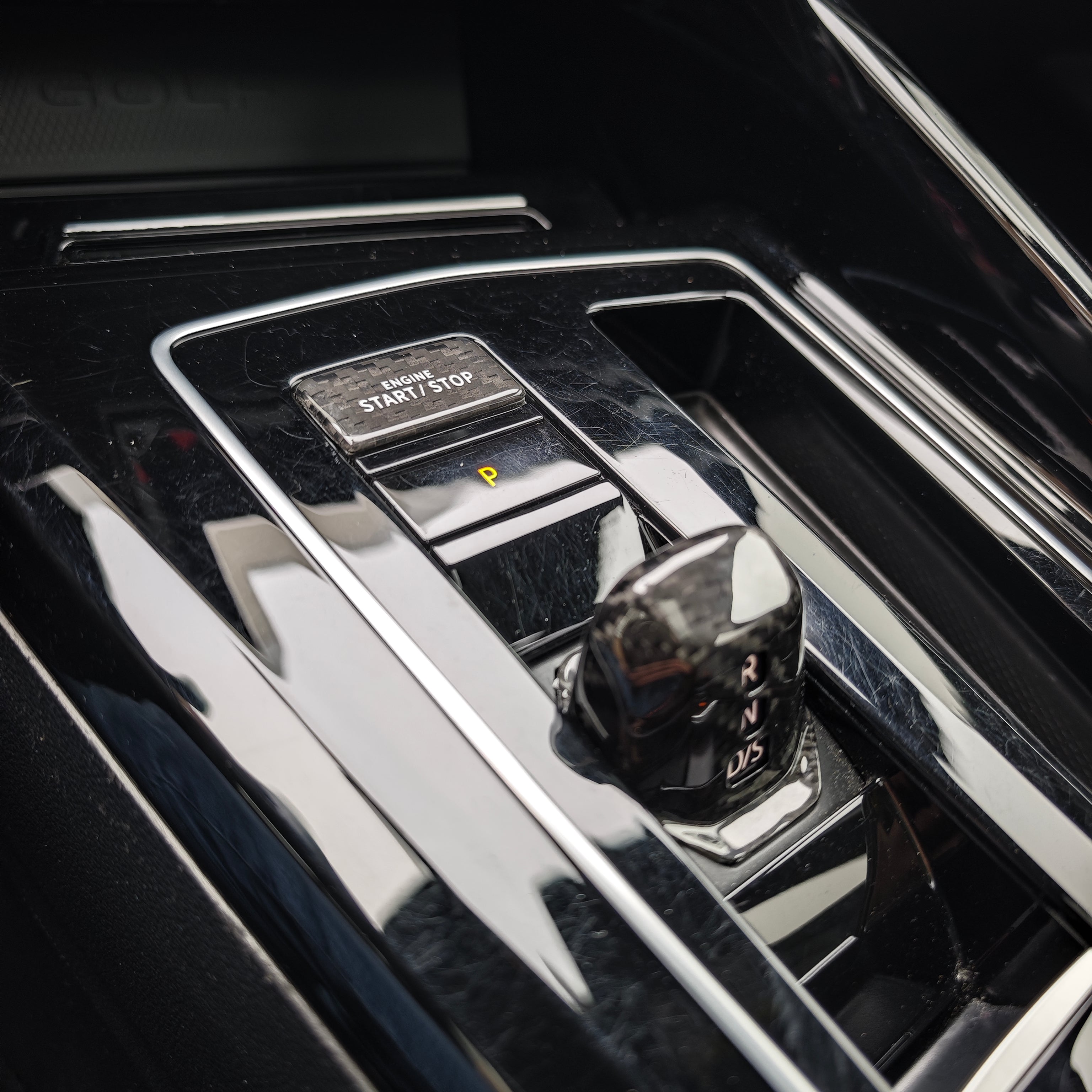 Carbon Abdeckung Start Stop für Golf 8