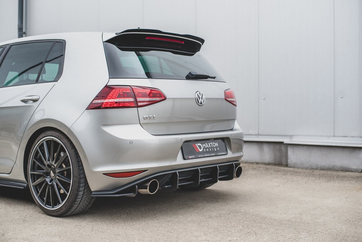 Street Pro Heckschürze V.1 für VW Golf 7 GTI Schwarz von Maxton Design