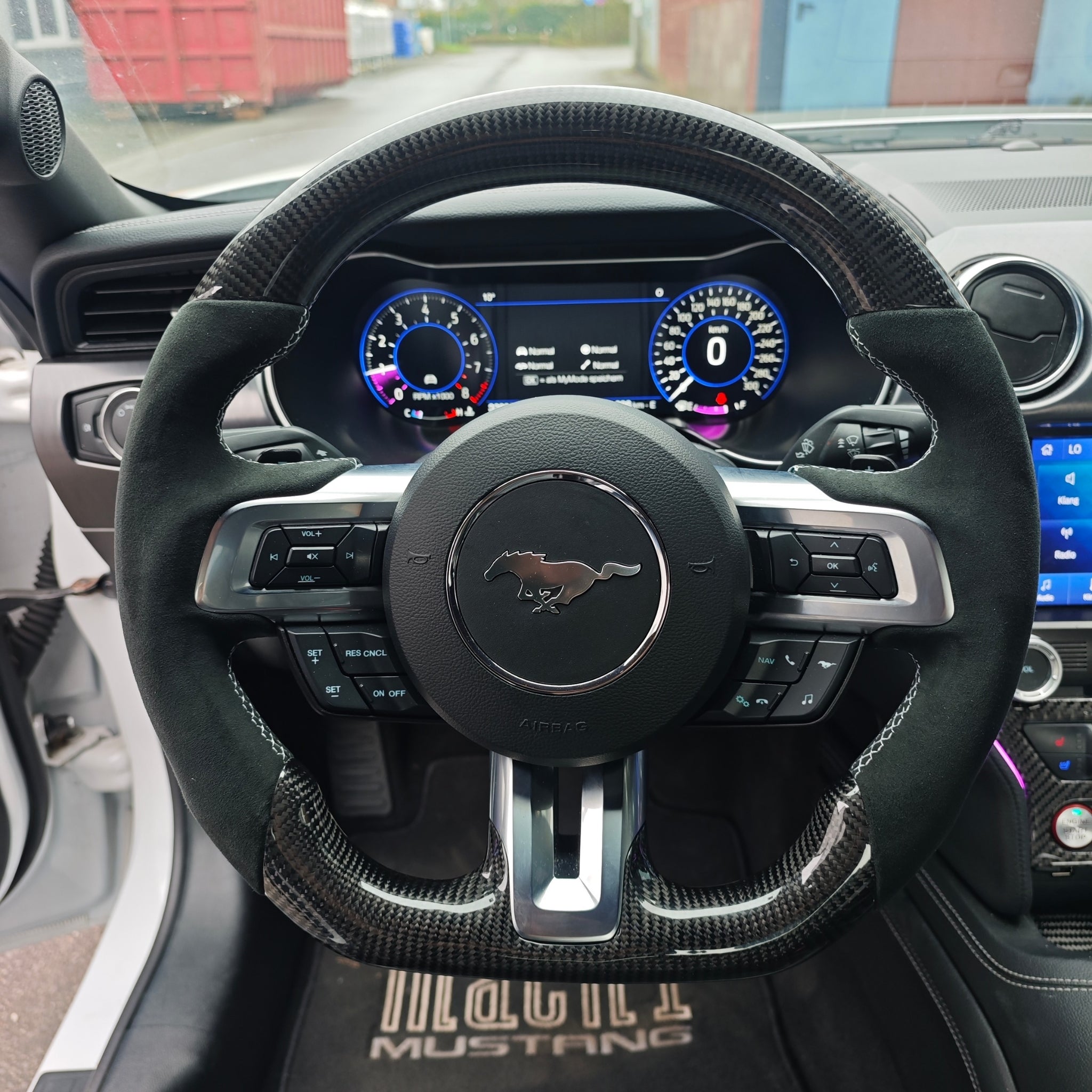 Carbon steering wheel for Ford Mustang