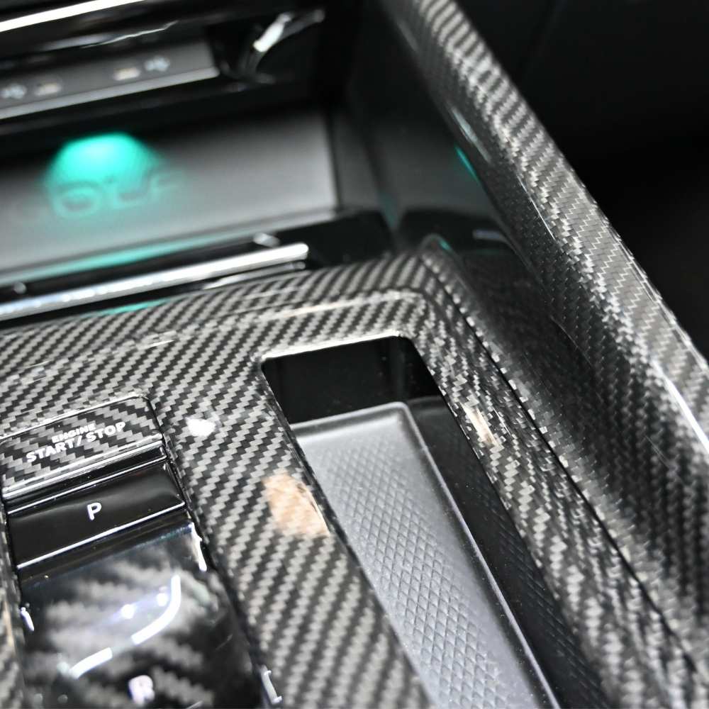 Real carbon center console cover for VW Golf 8 GTI / R-Line