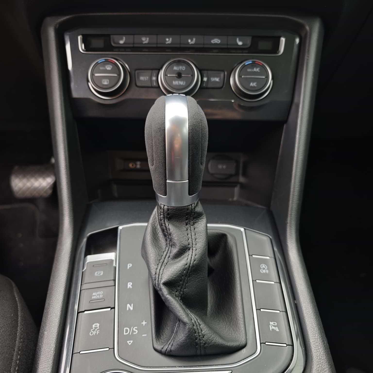 DSG Schaltknauf Wildlederoptik für Passat B8